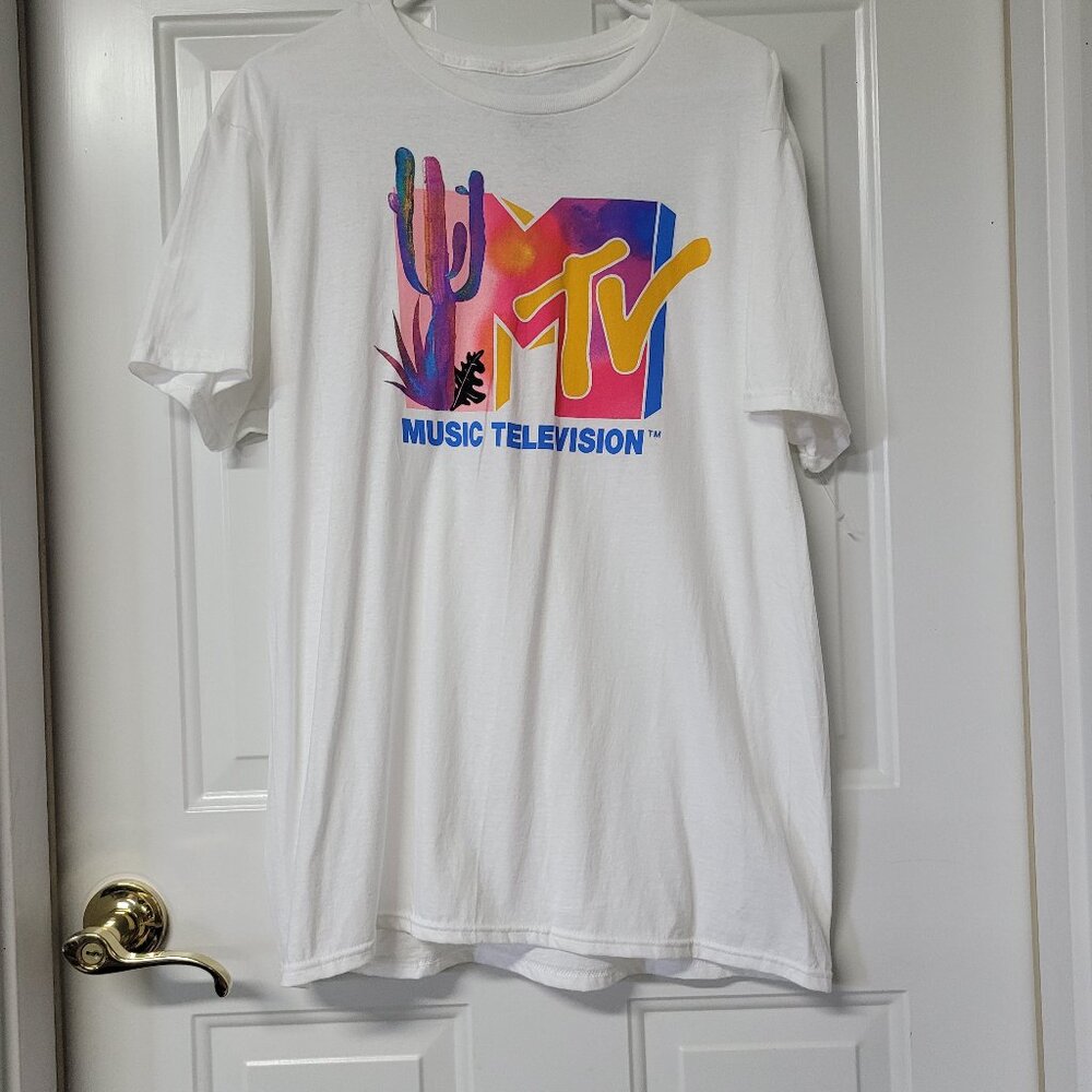 Brand new MTV novelty tshirt band music shirt tee large